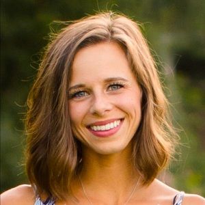 Meet your Posher, Alicia